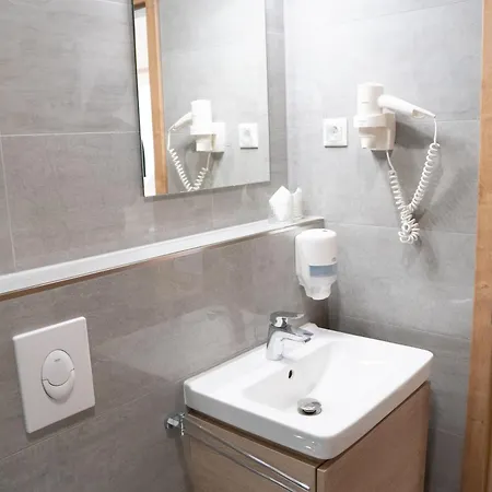 Mikes 아파트 블로톤퓌레드